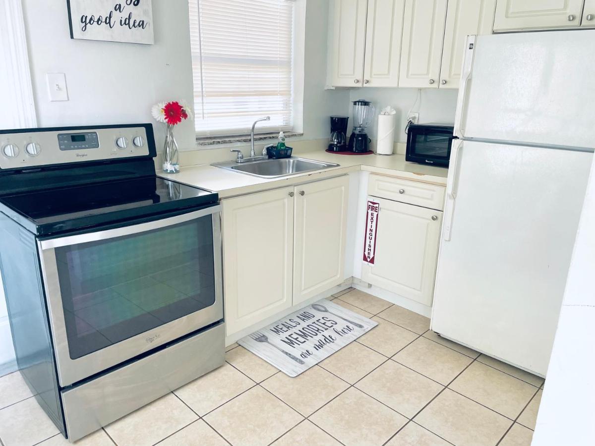 Hollywood Private Apartments エクステリア 写真