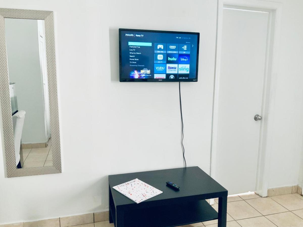 Hollywood Private Apartments エクステリア 写真