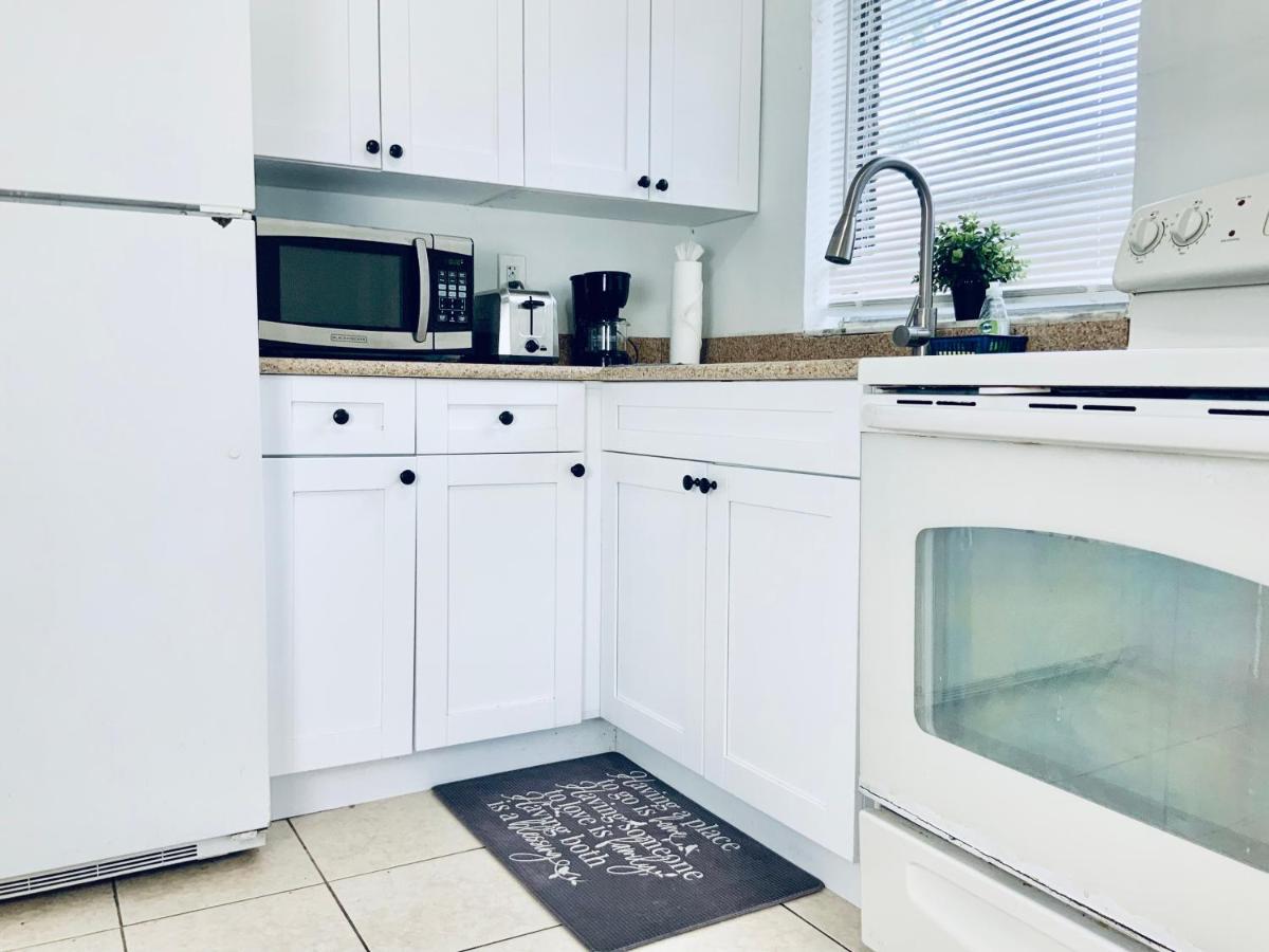 Hollywood Private Apartments エクステリア 写真