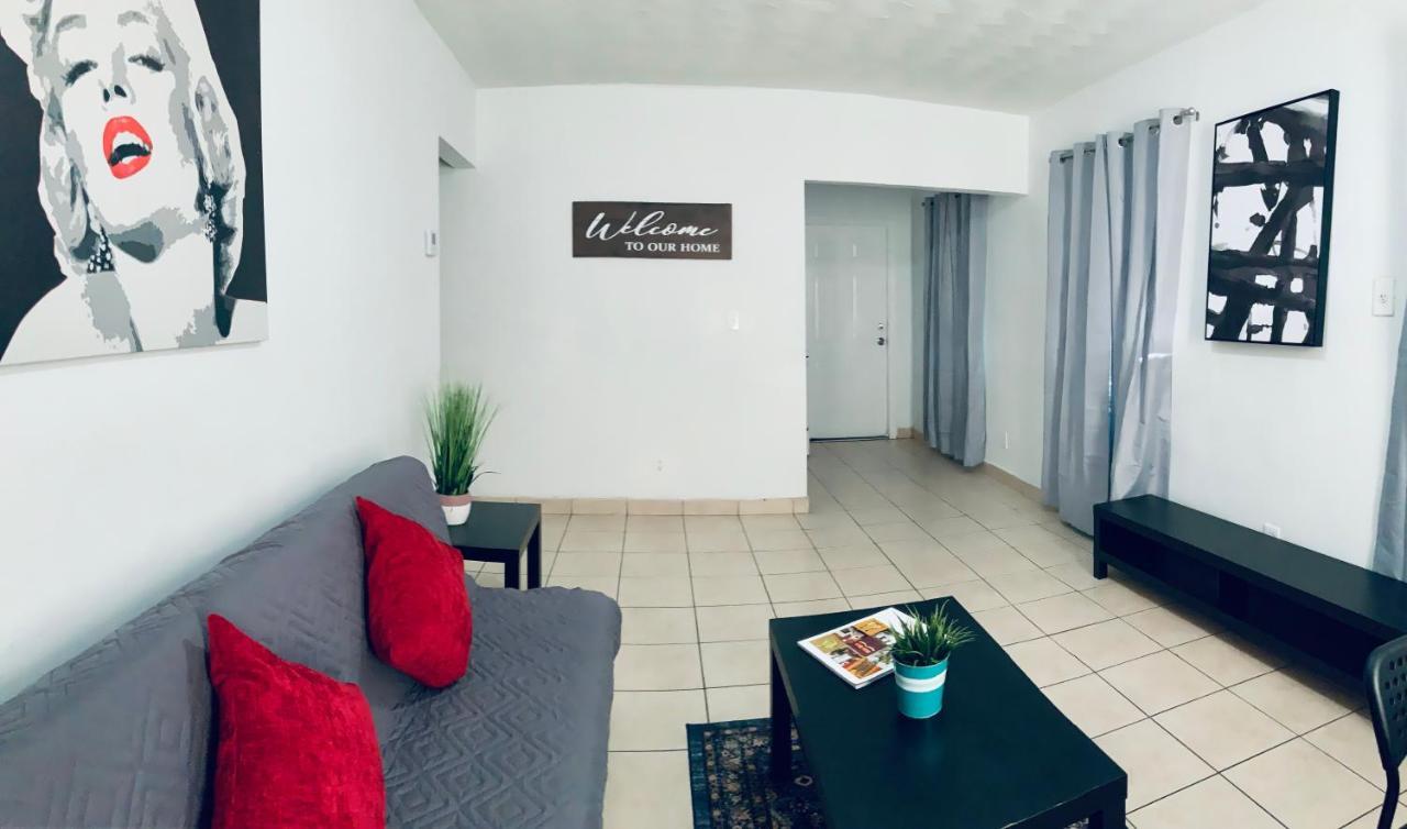 Hollywood Private Apartments エクステリア 写真