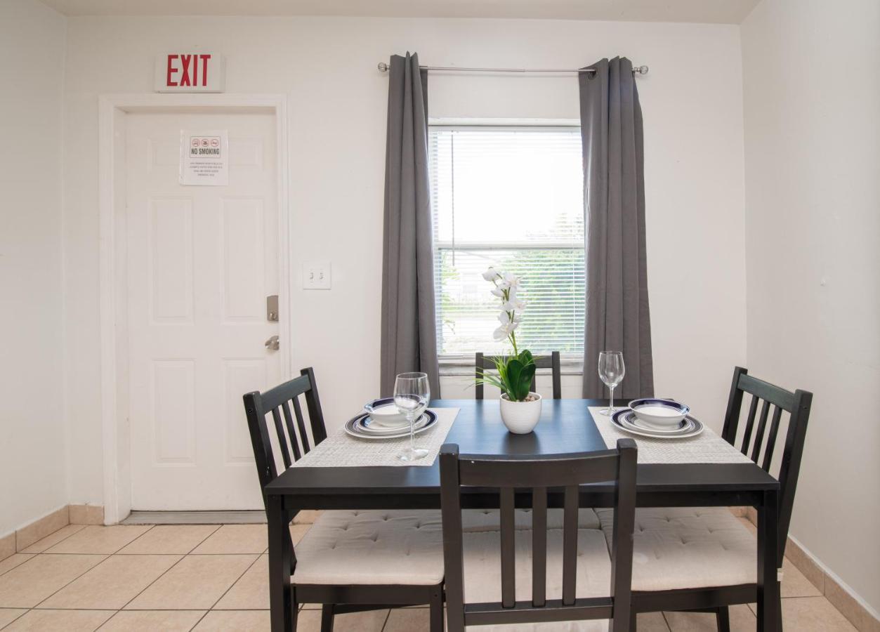 Hollywood Private Apartments エクステリア 写真