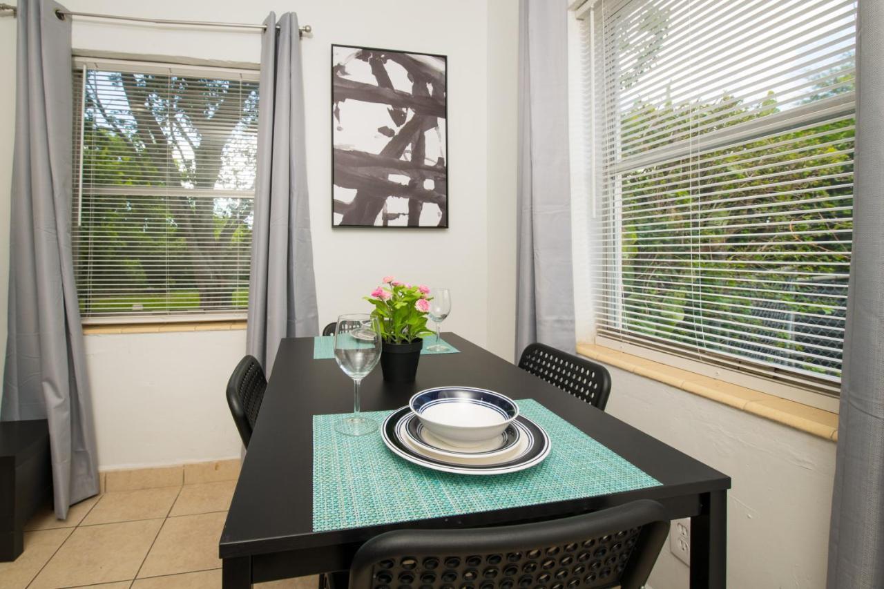 Hollywood Private Apartments エクステリア 写真